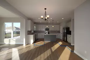 306 Reign Way, Pataskala, OH 43062 - Photo 5