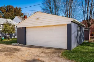 49 W Henderson Rd, Columbus, OH 43214 - Photo 51