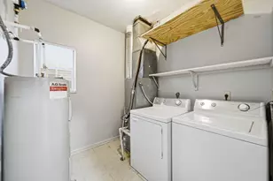 46 Victorian Gate Wy, Columbus, OH 43215 - Photo 19