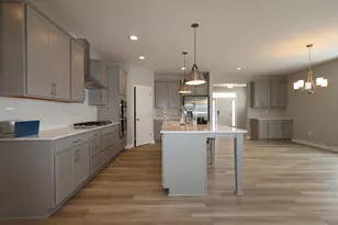 4549 Corsican Loop E, Hilliard, OH 43026 - Photo 5