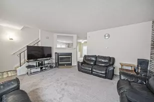 2425 Mason Village Ct, Columbus, OH 43232 - Photo 9