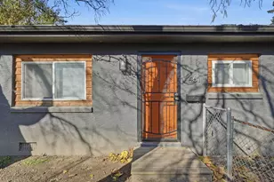 461-463 Holton Ave, Columbus, OH 43223 - Photo 7