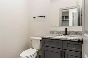 172 Whitethorne Ave, Columbus, OH 43223 - Photo 17