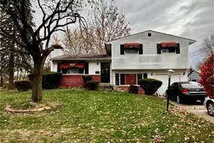 1130 Carbone Dr, Columbus, OH 43224 - Photo 1