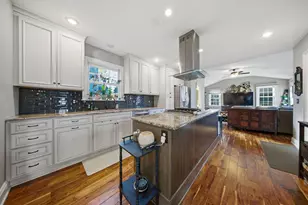 125 S Stanwood Rd, Columbus, OH 43209 - Photo 17