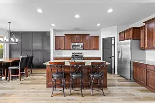 194 Kitdare Dr, Delaware, OH 43015 - Photo 9