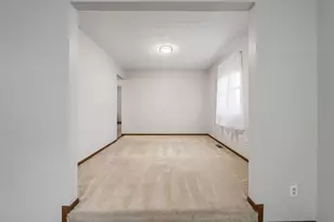 4044 Dumfries Ct, Dublin, OH 43016 - Photo 7