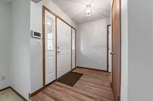 4044 Dumfries Ct, Dublin, OH 43016 - Photo 3