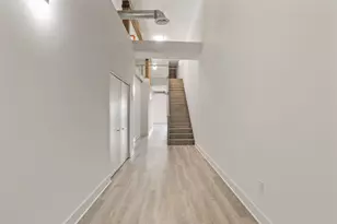 309 S 4th St, Columbus, OH 43215 - Photo 29