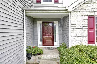 318 Linden Cir, Pickerington, OH 43147 - Photo 5