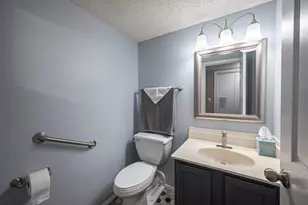 7150 E Main St, Reynoldsburg, OH 43068 - Photo 13