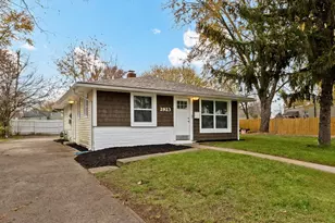 2923 Azelda St, Columbus, OH 43224 - Photo 5