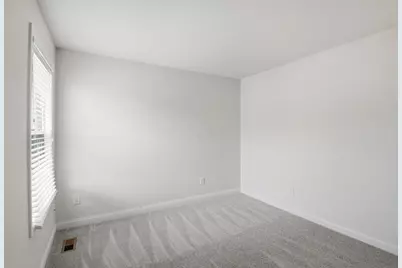 365 Ravensdale Place, Galloway, OH 43119 - Photo 43