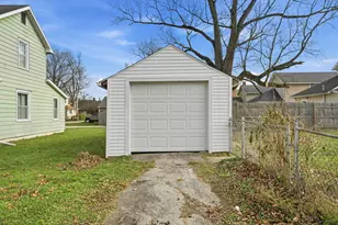132 Cambria St, Newark, OH 43055 - Photo 39