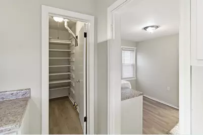 267 W High Street, London, OH 43140 - Photo 5