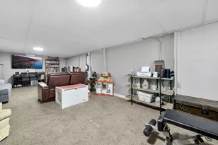 2945 Voeller Cir, Grove City, OH 43123 - Photo 23