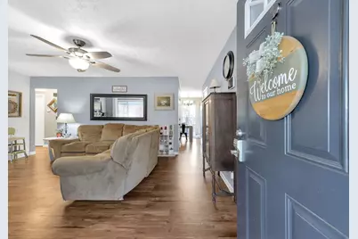 2945 Voeller Circle, Grove City, OH 43123 - Photo 7