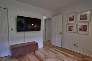 532 W Broadway, Granville, OH 43023 - Photo 9