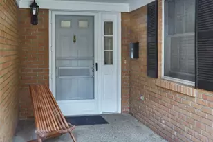 532 W Broadway, Granville, OH 43023 - Photo 3