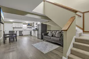 622 S Ashburton Rd, Columbus, OH 43213 - Photo 7