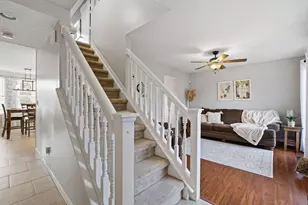 3259 Prairie Gardens Dr, Hilliard, OH 43026 - Photo 7