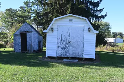 927 Sportsman Club Road NW, Newark, OH 43055 - Photo 3