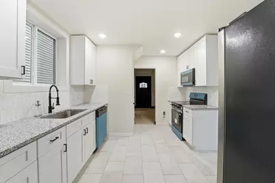 798 E Mithoff Street, Columbus, OH 43206 - Photo 3