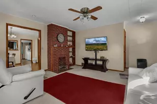 377 E Union St, Circleville, OH 43113 - Photo 11