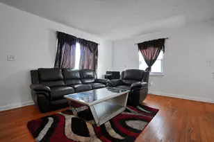 1303 Oakland Park Ave, Columbus, OH 43224 - Photo 9