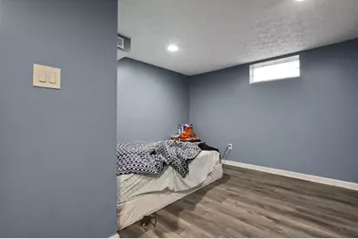 1303 Oakland Park Avenue, Columbus, OH 43224 - Photo 23