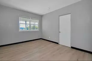 464 E Norwich Ave, Columbus, OH 43201 - Photo 5