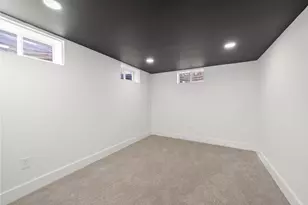 2929 Briggs Rd, Columbus, OH 43204 - Photo 29