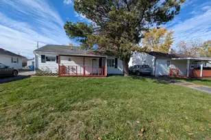 695 Demorest Rd, Columbus, OH 43204 - Photo 3