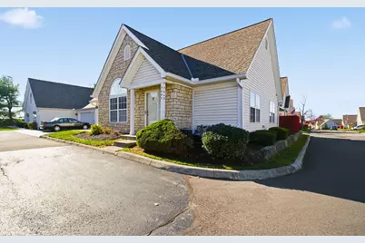 7845 Meadowlark Lane S, Reynoldsburg, OH 43068 - Photo 5