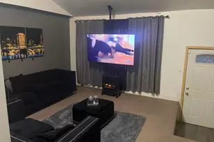 2746 Noe Bixby Rd, Columbus, OH 43232 - Photo 3