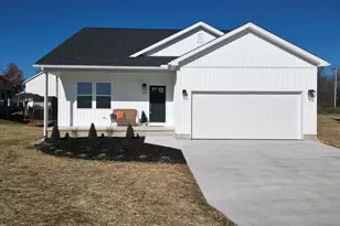 35 Pickett Ct, Chillicothe, OH 45601 - Photo 1