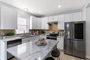 687 Sanville Dr, Lewis Center, OH 43035 - Photo 11