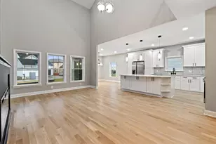 3611 Kassidy Dr, Grove City, OH 43123 - Photo 7