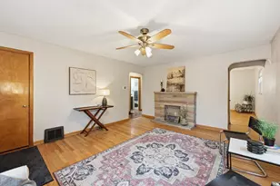 860 Palmer Rd, Columbus, OH 43212 - Photo 5