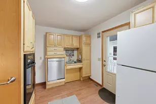 860 Palmer Rd, Columbus, OH 43212 - Photo 11