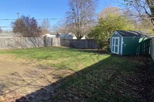 5318 Eisenhower Rd, Columbus, OH 43229 - Photo 7