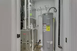 3105 E 6th Ave, Columbus, OH 43219 - Photo 13