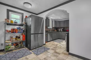 638 Wiltshire Rd, Columbus, OH 43204 - Photo 25