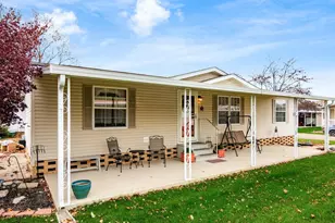 4344 Brett Ln, Columbus, OH 43207 - Photo 3