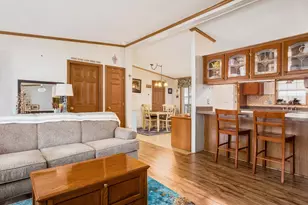 4344 Brett Ln, Columbus, OH 43207 - Photo 9