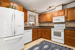 4344 Brett Ln, Columbus, OH 43207 - Photo 13