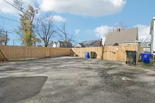 995 E 17th Ave, Columbus, OH 43211 - Photo 25