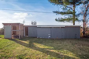 8011 Ruffner Rd NE, Baltimore, OH 43105 - Photo 31