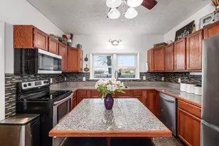 8011 Ruffner Rd NE, Baltimore, OH 43105 - Photo 13