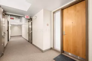 196 S Grant Ave, Columbus, OH 43215 - Photo 39